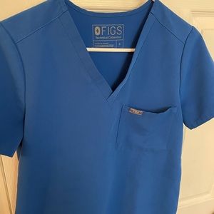 FIGS Catarina One Pocket Scrub Top